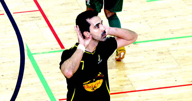 Irmãos Silva abriram a porta para a primeira vitória do Reguilas de Tires(T)