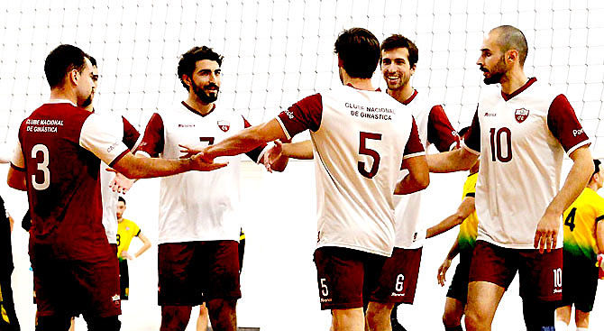 Nacional de Ginástica e Voleibol de Oeiras despedem-se com vitórias da divisão secundária(T)