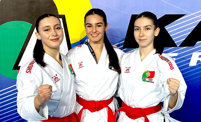 Natacha, Maísa e Beatriz (GMD 31 de Janeiro) no “Circuito Mundial” em Larnaca, Chipre(T)