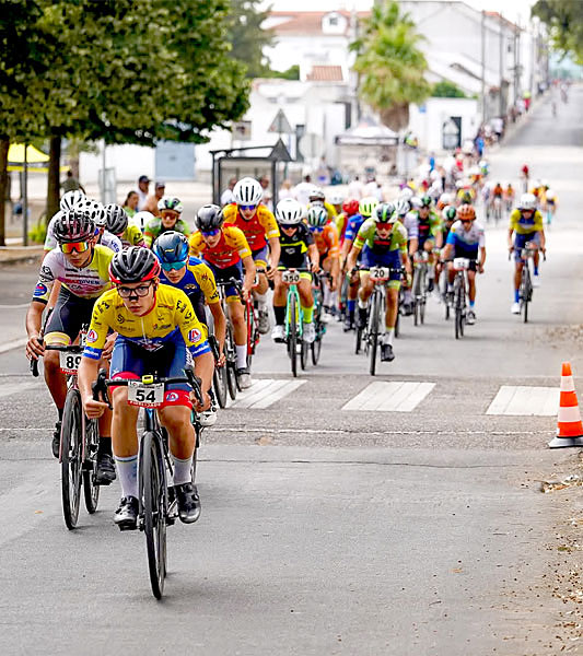 Escola de Ciclismo Matos-Cheirinhos vice-campeã no “Nacional de Estrada”(tx)