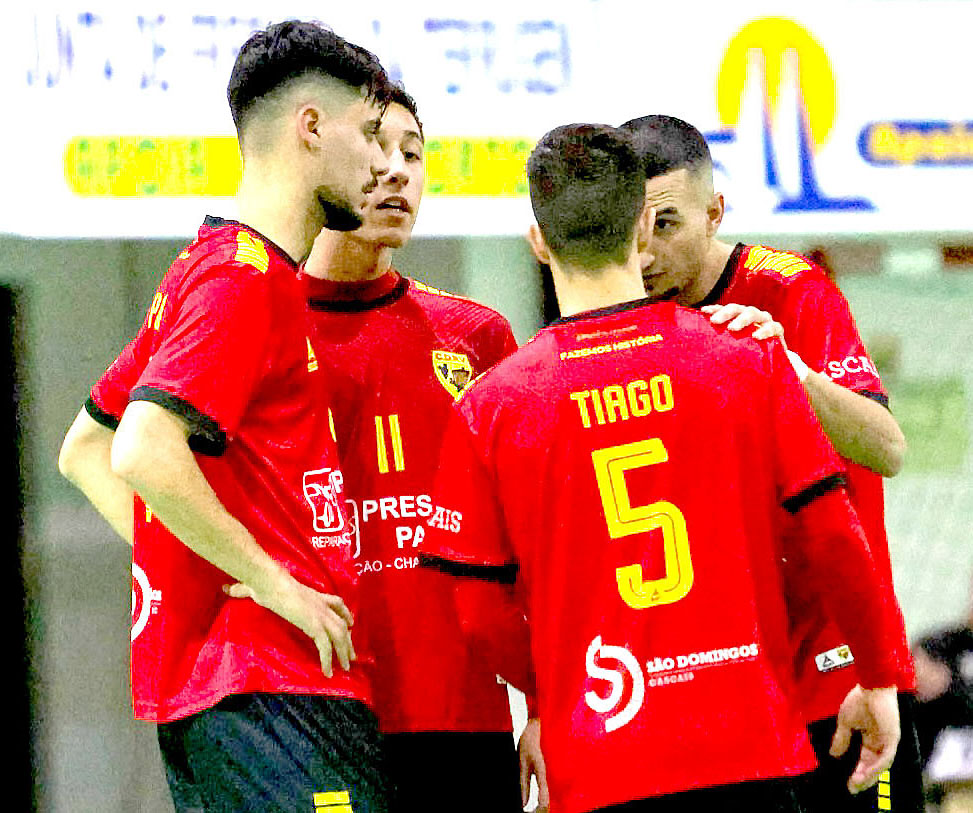 CF Sassoeiros vence e volta à II Divisão, CDR “Os Vinhais” no play-off de subida(tx)