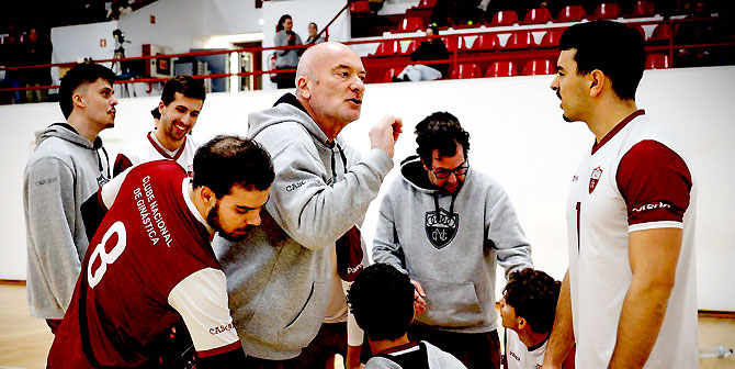 Nacional de Ginástica cai com Esmoriz, vitória do Voleibol de Oeiras em Viana(T)